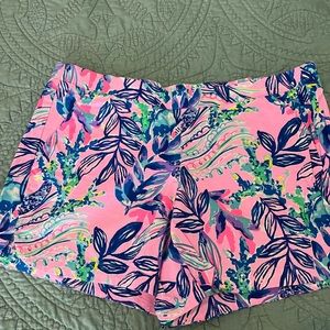 NWOT Lilly Pulitzer Pull-on shorts